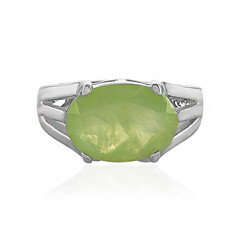 Zilveren ring met een prehniet