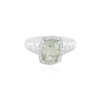 Zilveren ring met een groene amethist