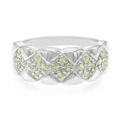 Zilveren ring met alexandrieten