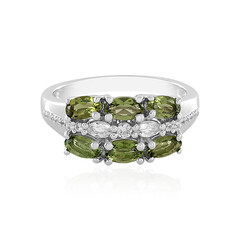 Zilveren ring met moldavieten