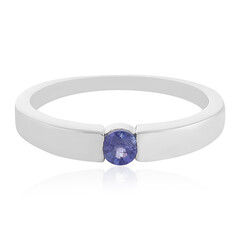 Zilveren ring met een tanzaniet