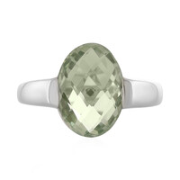 Zilveren ring met een groene amethist