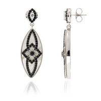 Zilveren oorbellen met parelmoer (Dallas Prince Designs)
