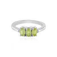 Zilveren ring met peridoots