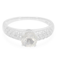 Zilveren ring met een eismaan kwarts