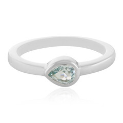 Zilveren ring met een hemel-blauwe topaas