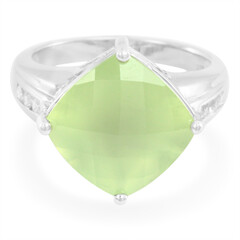 Zilveren ring met een prehniet
