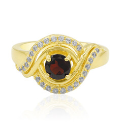 Zilveren ring met een granaat