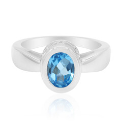 Zilveren ring met een Zwitsers-blauwe topaas