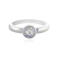 Zilveren ring met een Welo-opaal