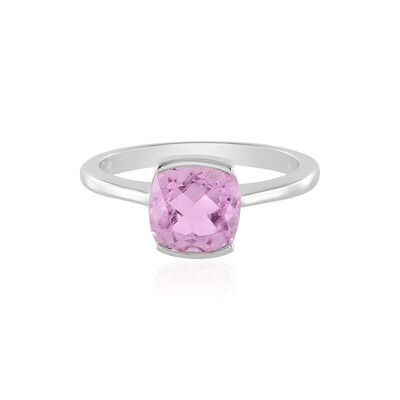 Zilveren ring met een kunziet