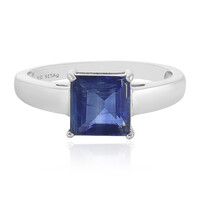 Zilveren ring met een kyaniet
