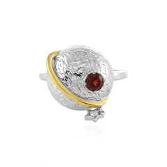 Zilveren ring met een Indische Granaat
