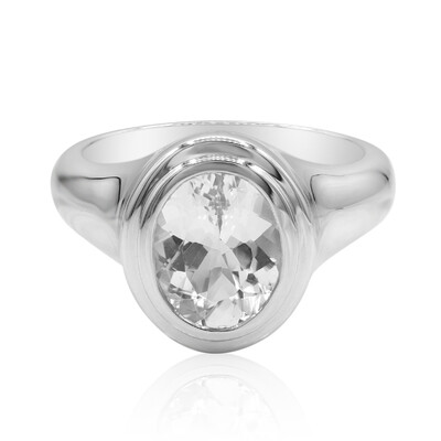 Zilveren ring met een danburiet (Tenner Diniz)