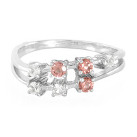 Zilveren ring met Malaya granaten