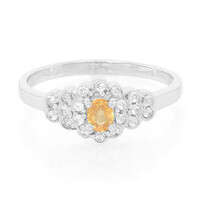 Zilveren ring met een oranje saffier