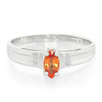 Zilveren ring met een oranje saffier