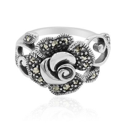 Zilveren ring met marcasieten