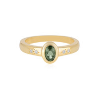 Zilveren ring met een moldaviet
