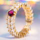 Gouden ring met een Rode Burmese Spinel (de Melo)