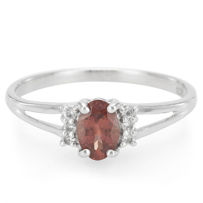 Zilveren ring met een Malaya granaat