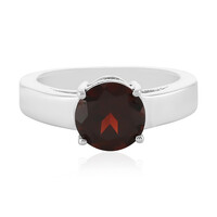 Zilveren ring met een Mozambique granaat