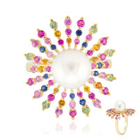 Gouden ring met een witte zuidzee parel (Michelle Albala)