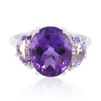Zilveren ring met een amethist
