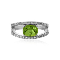 Zilveren ring met een peridoot