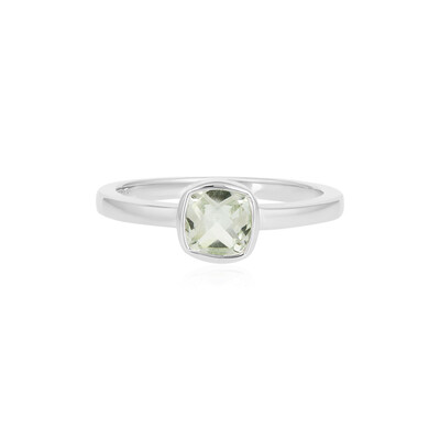 Zilveren ring met een groene amethist