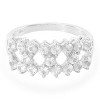 Zilveren ring met witte saffieren