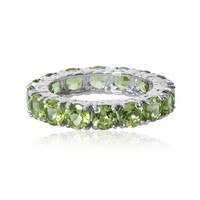 Zilveren ring met peridoots