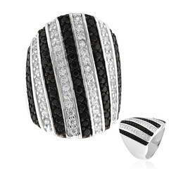 Zilveren ring met zwarte spinelstenen