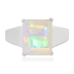 Zilveren ring met een Welo-opaal