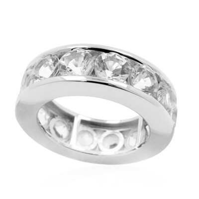 Zilveren ring met danburietkristallen