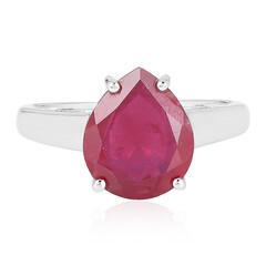 Zilveren ring met een Madagaskar Robijn