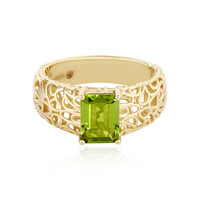 Gouden ring met een peridoot (Ornaments by de Melo)