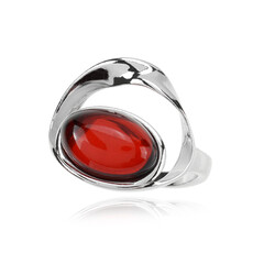 Zilveren ring met een Rode Colombiaanse Barnsteen