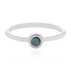 Zilveren ring met een blauwe diamant