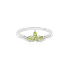 Zilveren ring met peridoots