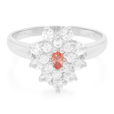 Zilveren ring met een Padparadscha saffier