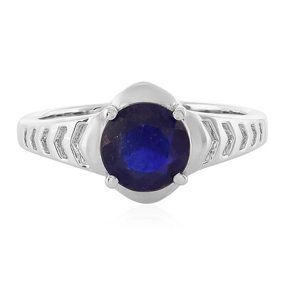 Zilveren ring met een Madagaskar Blauwe Saffier