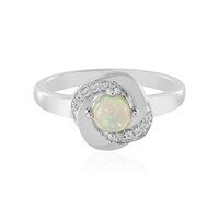 Zilveren ring met een Welo-opaal