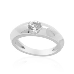 Zilveren ring met een danburiet