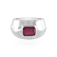 Zilveren ring met een Madagaskar Robijn (de Melo)