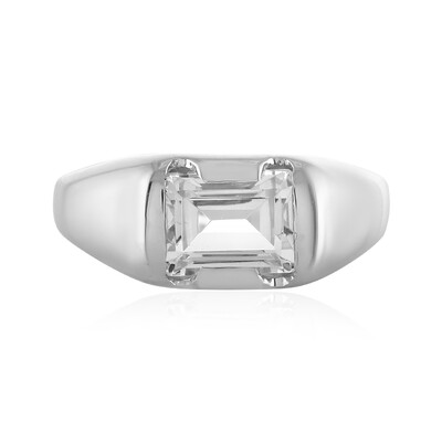 Zilveren ring met een witte topaas