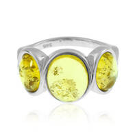 Zilveren ring met een Baltische barnsteen