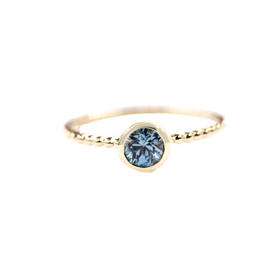 Gouden ring met een Ratanakiri zirkoon