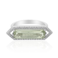 Zilveren ring met een groene amethist