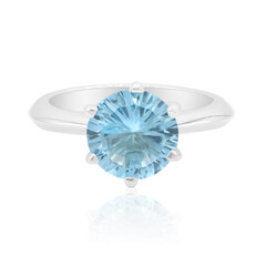 Zilveren ring met een hemel-blauwe topaas